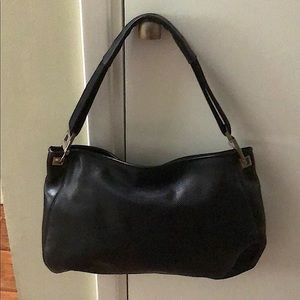 Leather shoulder bag